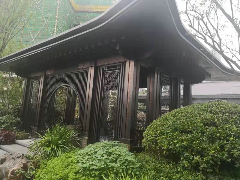 鴻通地產南充公園1988 不銹鋼工程.jpg